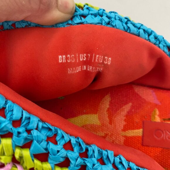 New Farm Rio Rainbow Crochet Puffly Flip Flop Sandals Shoes - Picture 7 of 9